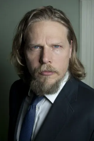 Іан Меттьюз