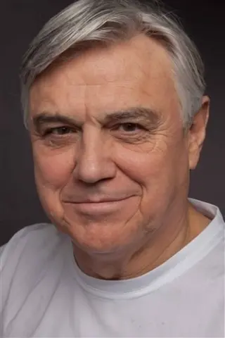 Жан Рейнес