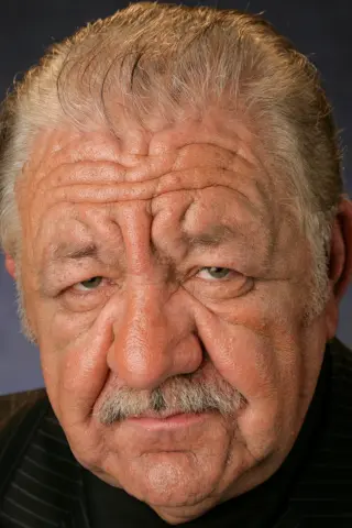 Рікі Мьюз