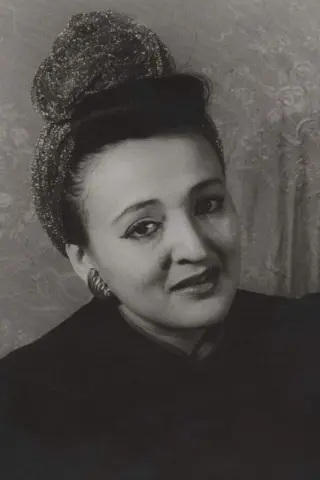 Ірен Шарафф