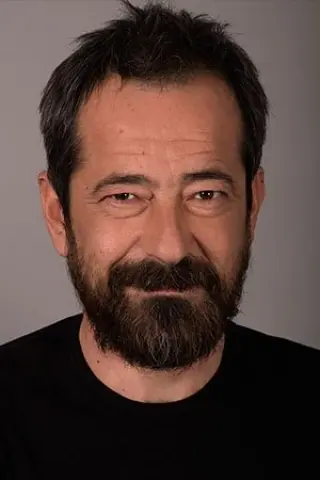 Феридун Дузагач