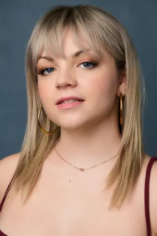Елла Стіллер