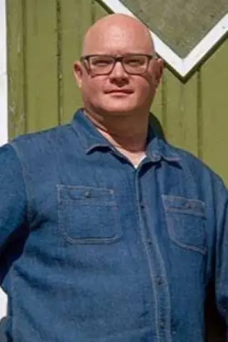 Steve Cook