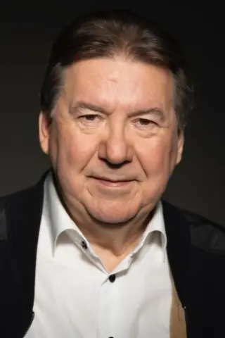 Ремі Жирар
