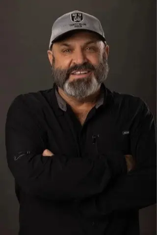 Майк Елліотт