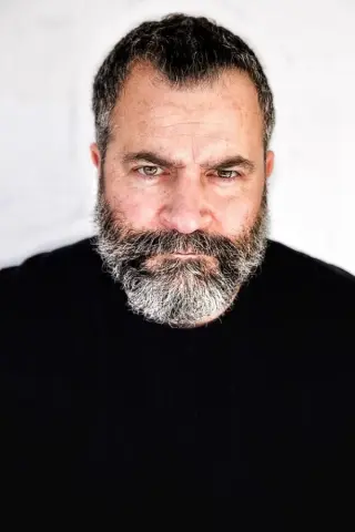 Гері Олівер