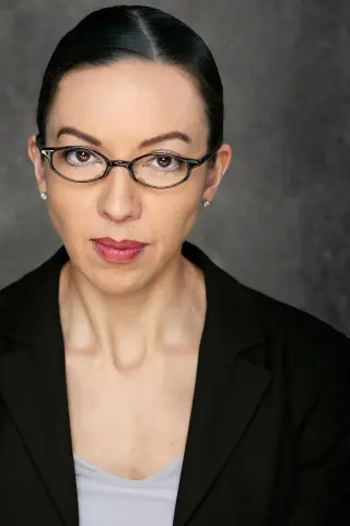 Алана Нгуєн
