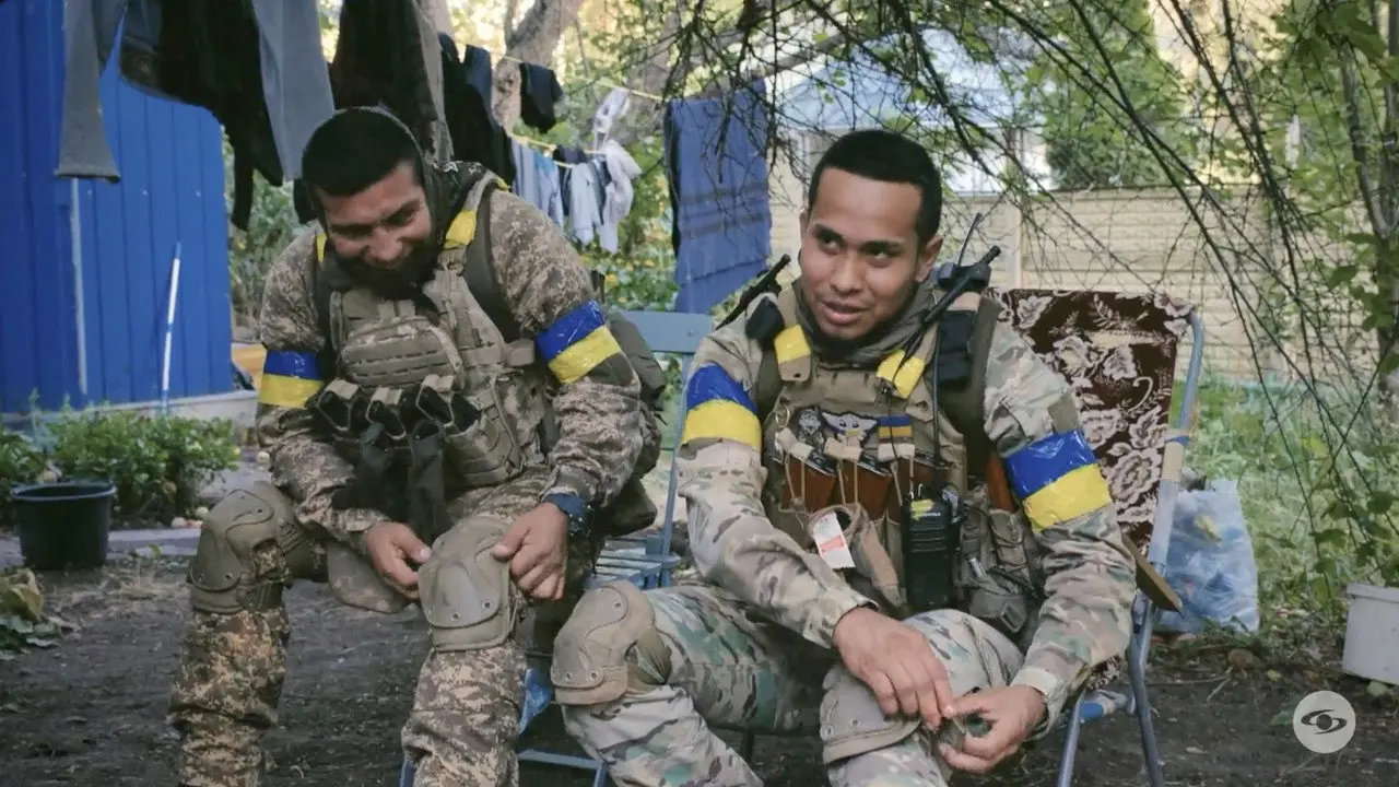 За лаштунками війни