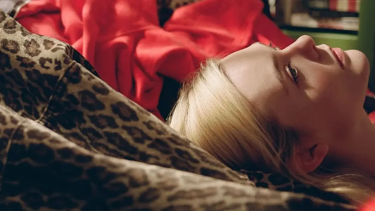 У Марґо проблеми з грошима