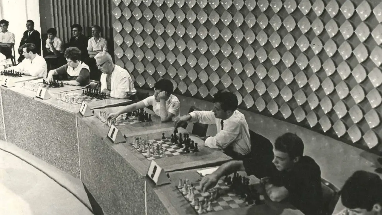 Seven Steps Beyond the Horizon